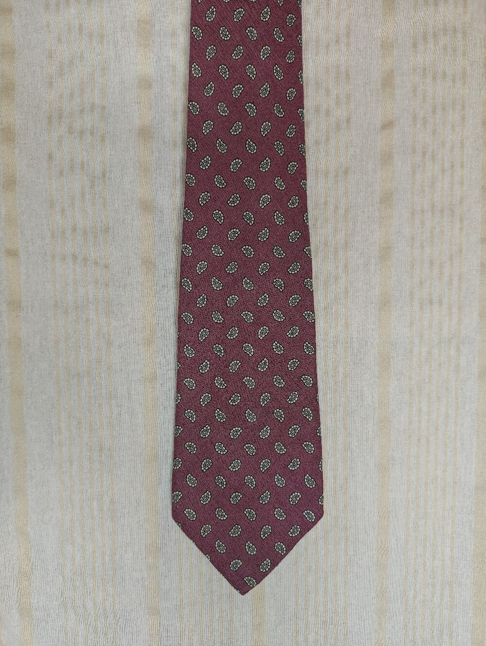 Land's End Burgundy Paisley Linen Tie